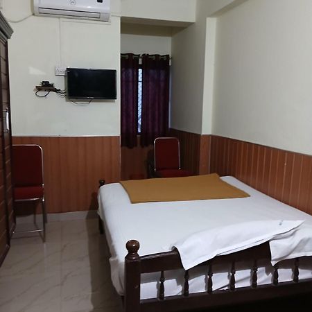 Avanti Inn Guruvāyūr Exterior foto